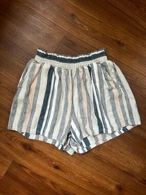 Universal Thread Striped Elastic-Waist Pull-on Women’s Shorts S